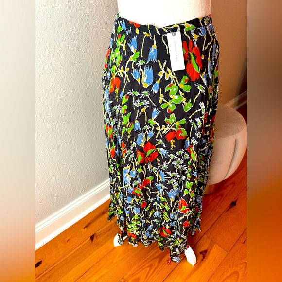 Brand new maxi skirt from Anthropologie! - Picture 3 of 6